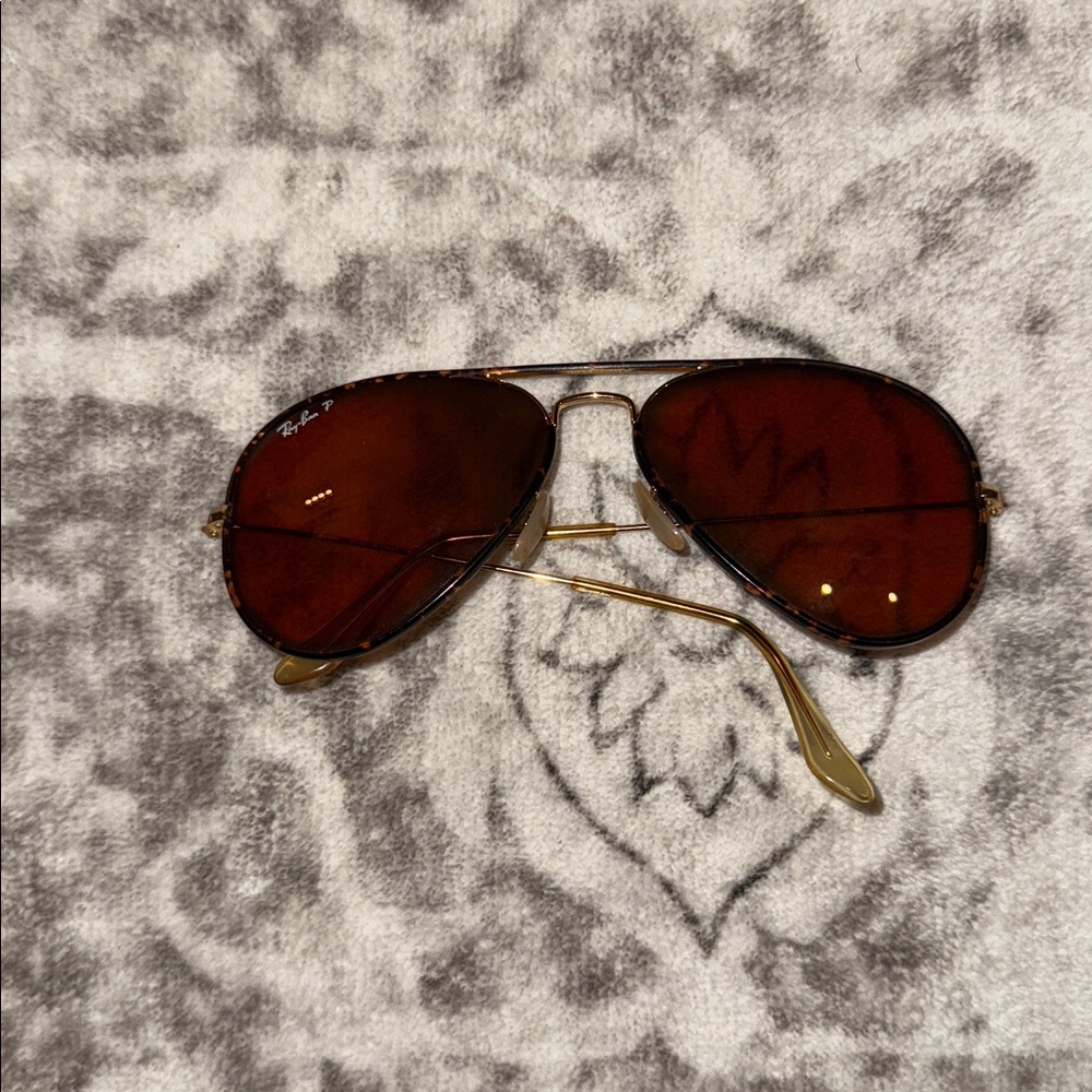 Ray-Ban Aviator Sunglasses